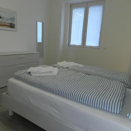 House Adriano Aquarama One Bedroom Appartamento *