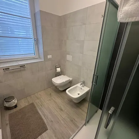 House Adriano Aquarama One Bedroom *