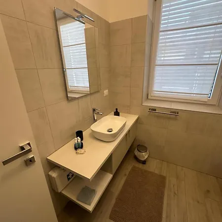 Appartamento House Adriano Aquarama One Bedroom