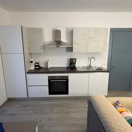 House Adriano Aquarama One Bedroom Colico