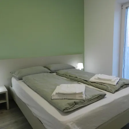 House Adriano Aquarama One Bedroom * Colico